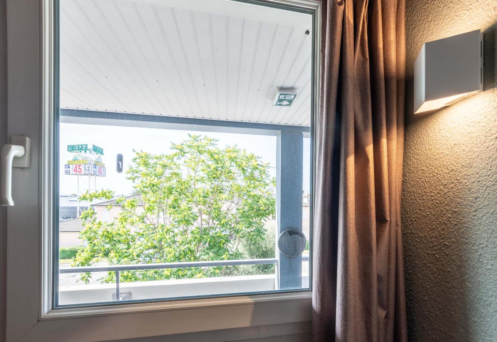 B&B Hotel Valence Nord Bourg-lès-Valence Exteriör bild